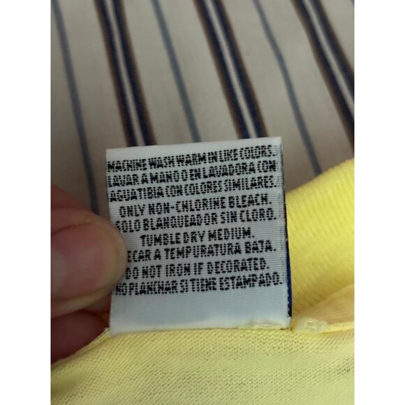 VTG Arizona Single Stitch Crewneck T-Shirt Yellow Native American Turquoise M - Picture 4 of 9